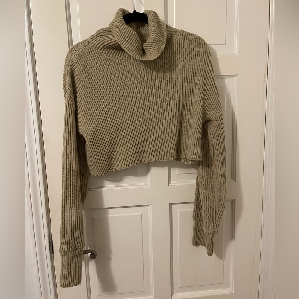Missguided cropped turtleneck sweater